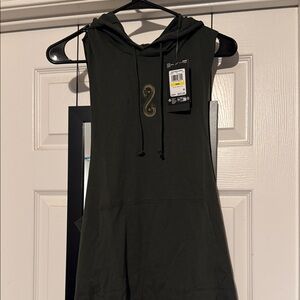 Under Armour Dark Green Sleeveless Hoodie